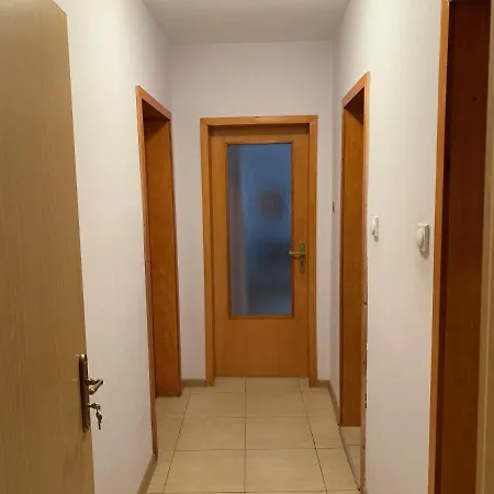 Holliday 1 Apartment *